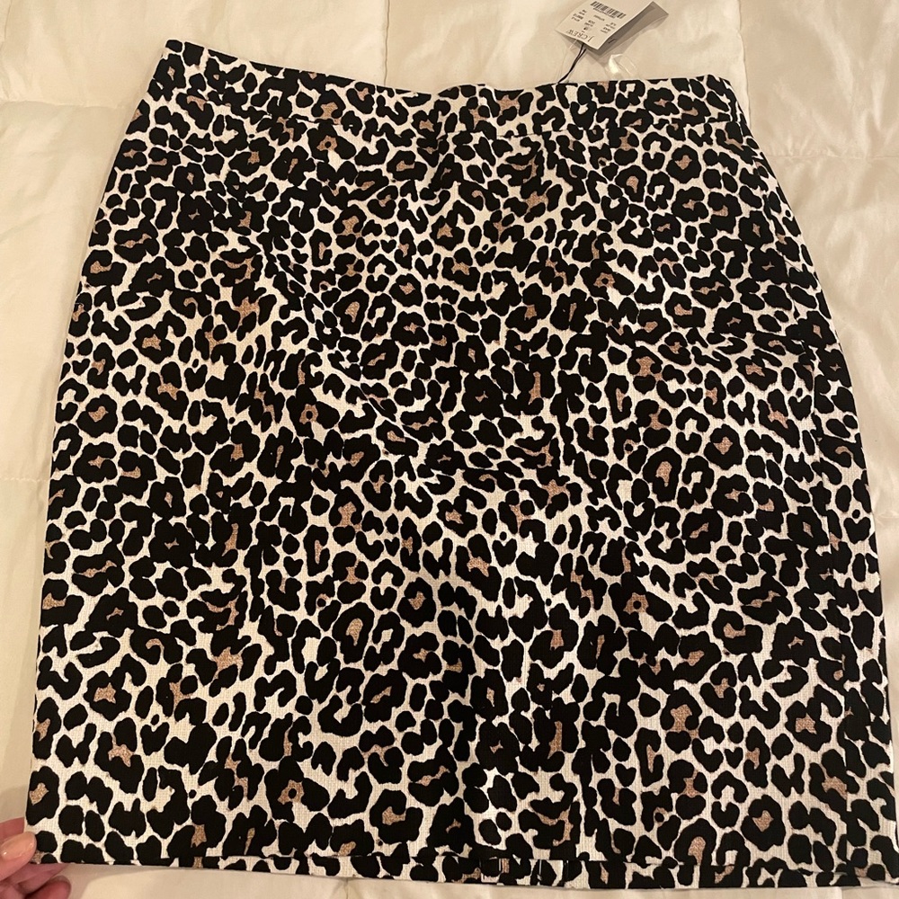 Leopard print skirt